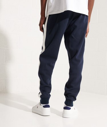 Pantalones de chándal Code Image 4