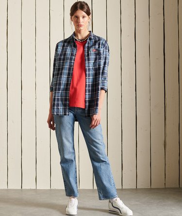 T-shirt Script Style College Image 2