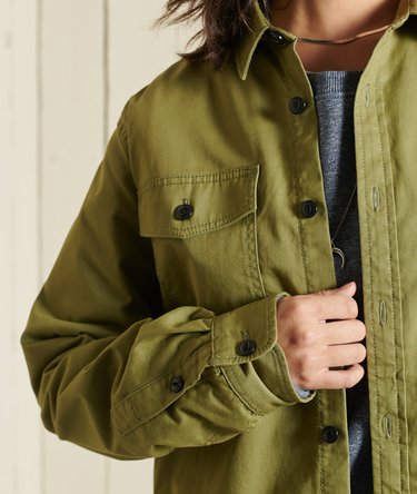 Boyfriend-Hemdjacke aus Twill Image 2