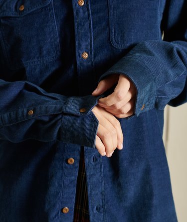 Boyfriend-mallinen Trailsman-vakosamettipaita Image 3