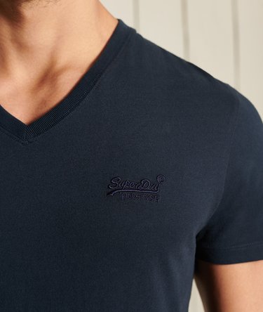 T-shirt Essential Logo z dekoltem w serek z bawełny ekologicznej Image 3