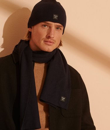 Luxuriöser Feinstrickschal Image 2