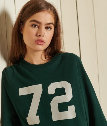 Loose Fit Vintage Logo Raglan Long Sleeved Top Image 2