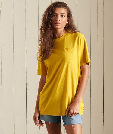 Studios Boyfriend-T-Shirt aus Bio-Baumwolle mit Tasche Image 1