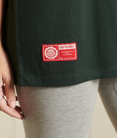 T-shirt oversize con grafica College Image 4