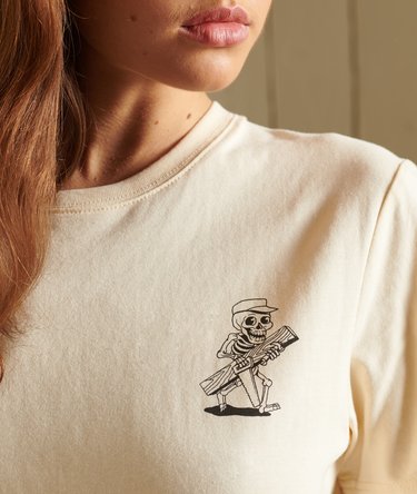 Loose Fit American Classic T-Shirt Image 3