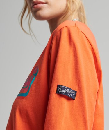 Vintage Logo Seasonal top Image 3