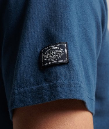 T-shirt Vintage Logo Narrative Image 4