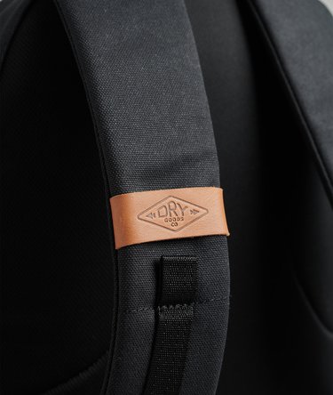 Unisex Essential Montana Backpack Image 4