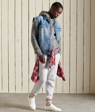 Vintage Logo Hoodie mit Stickerei Image 5