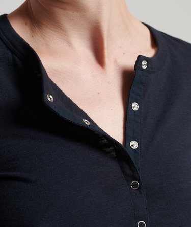 Top in cotone biologico con mezza chiusura a bottoni Studios Image 3