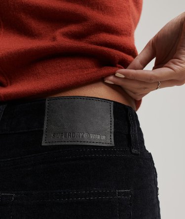 R&ouml;hrenjeans aus Cord mit hohem Bund Image 4