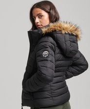 Kurze Pufferjacke mit Kapuze und Kunstfellbesatz