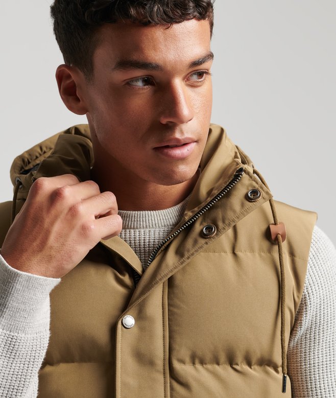 mens Everest Hooded Puffer Gilet in SANDSTONE | Superdry IE