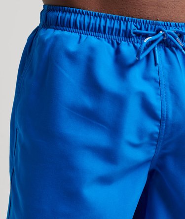 19-Zoll-Badeshorts mit Applikation aus recyceltem Material Image 3