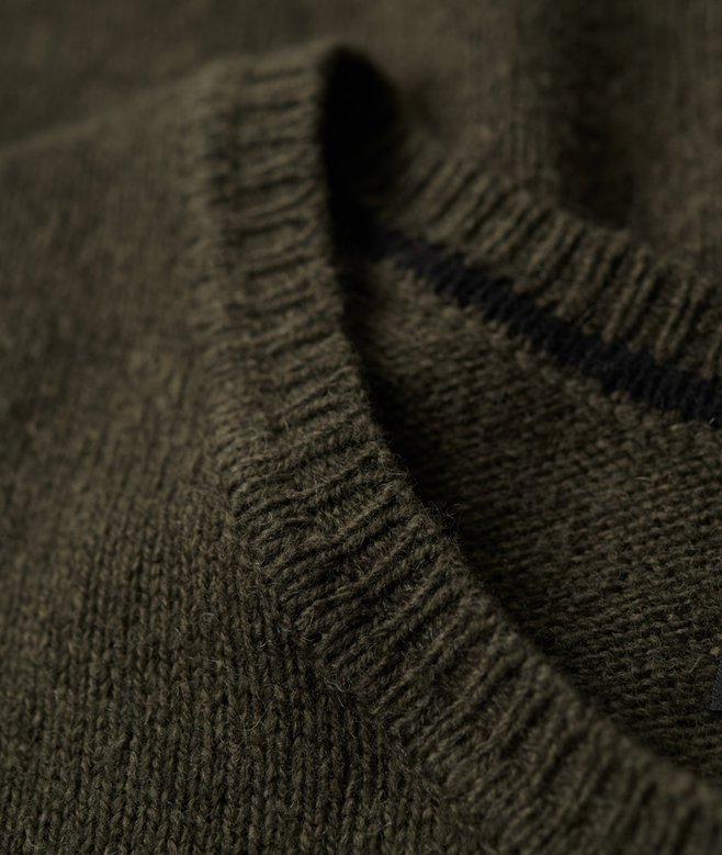 Essential Slim Fit Crew Jumper