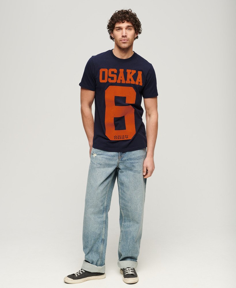 Superdry★大阪 グラフィックロゴ☆メンズＴシャツ Superdry☆大阪 グラフィックロゴ☆メンズTシャツ (Superdry