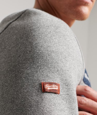 Core Logo Classic Crew Sweatshirt Image 3