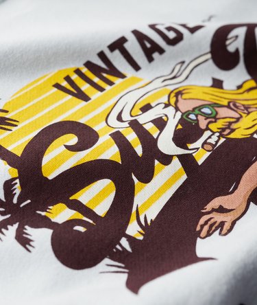 Vintage Logo Graphic Hoodie Image 3