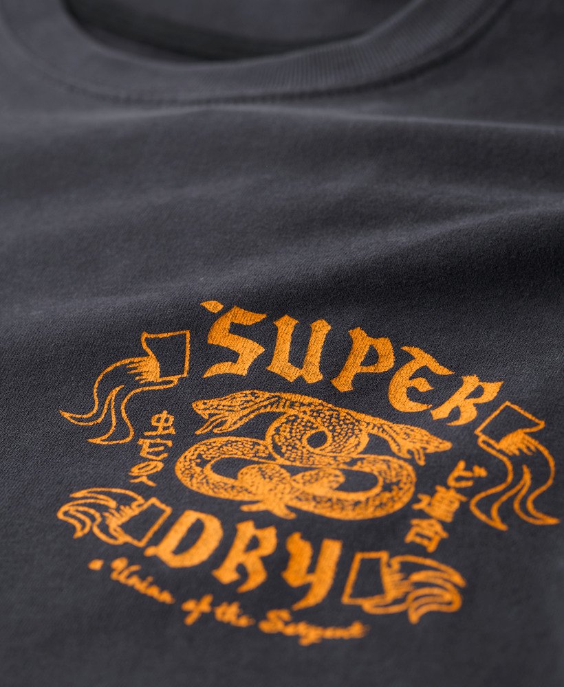 Superdry ロゴ バイカー ロック グラフィック 半袖 Tシャツ 茶 upload9223368955666508004.jpg?