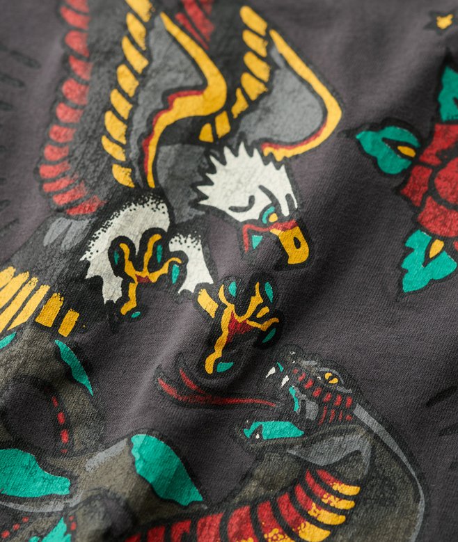 Tattoo Back Graphic Loose T-Shirt