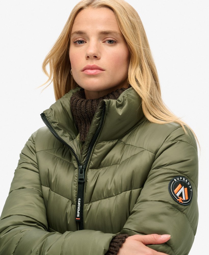 Superdry Damen Steppjacke 'superlang' – Gefüttert, Schnittlauchgrün, Lässiger Schnitt