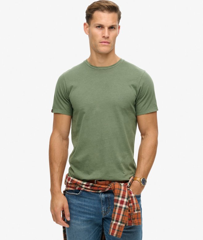 Classic Essential T-Shirt