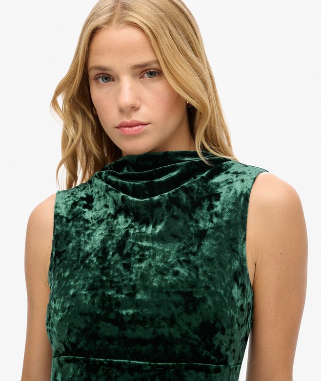 green emerald velvet dress Candela