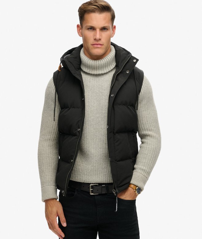 mens Everest Hooded Puffer Gilet in JET BLACK | Superdry UK