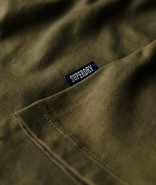 Essential Logo Retro T-Shirt