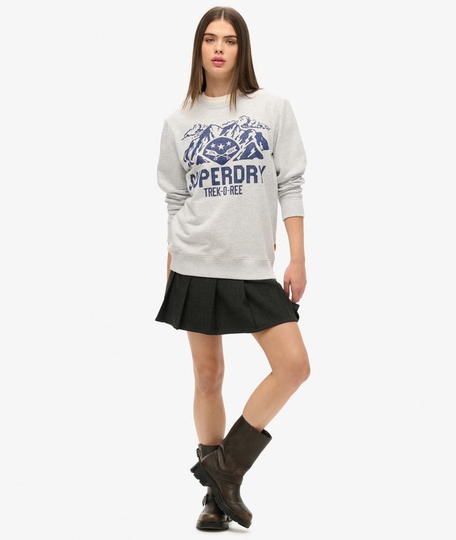 Oversized Outdoors Graphic Crew Sweatshirt