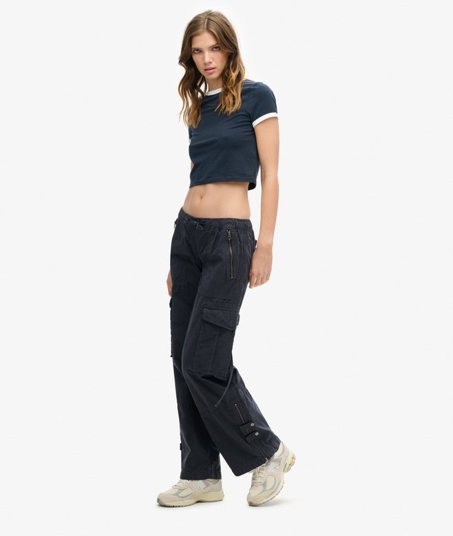 Low Rise Wide Leg Cargo Pants