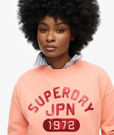 Locker geschnittenes Sweatshirt mit Verzierung im College-Stil Image 3