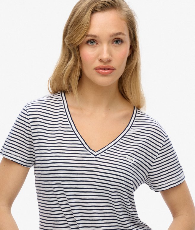 Slub Embroidered V-Neck T-Shirt