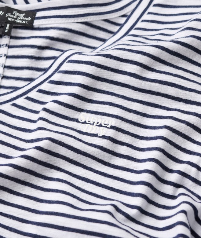 Slub Embroidered V-Neck T-Shirt