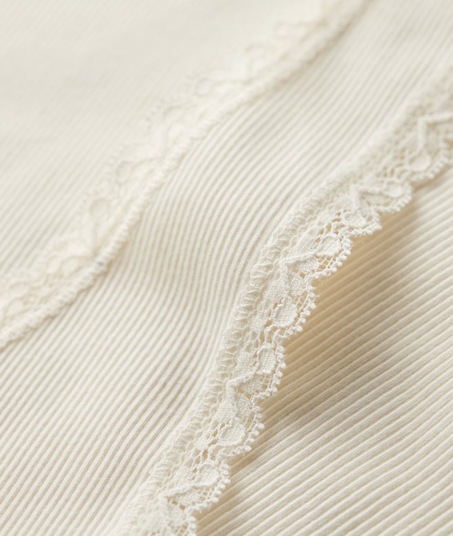 Vintage Lace Trim Vest