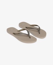 Core Metallic Flip Flops