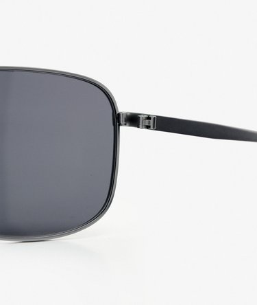 Square Metal Aviator Sunglasses Image 6