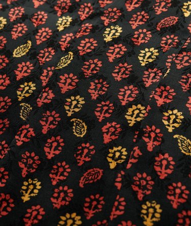 Robe courte en jacquard à col Mao Image 5
