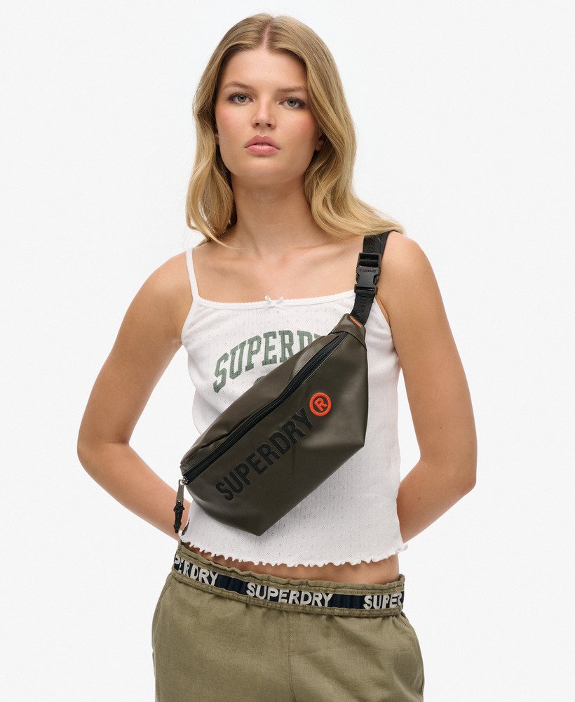 【SUPERDRY】日本未入荷！Tarp Core Bumbag ボディバッグ SUPERDRY】日本未入荷！Tarp Core Bumbag ボディバッグ