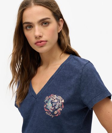 Suika Metallic Relaxed V-Neck T-Shirt Image 3