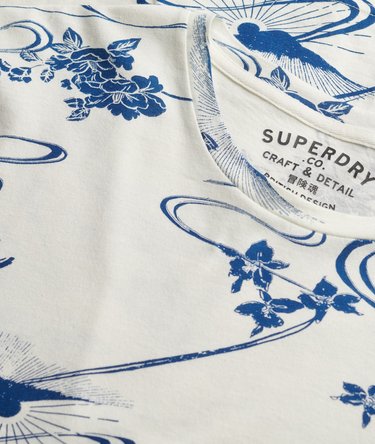 Klassisches Essential T-Shirt mit Print Image 5