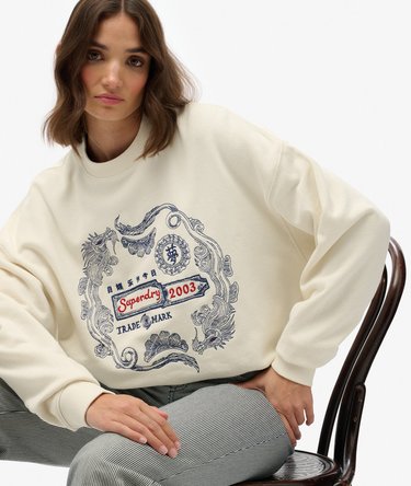 Sudadera Oversized Tokyo Narrative Image 2