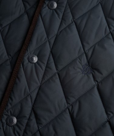 Quilted Estate Gilet Image 7