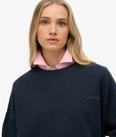 Stückgefärbtes Essential Sweatshirt mit Logo und Rundhalsausschnitt Image 4