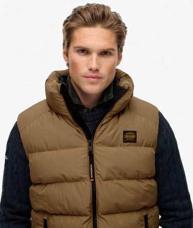 Sports Puffer Gilet Image 4