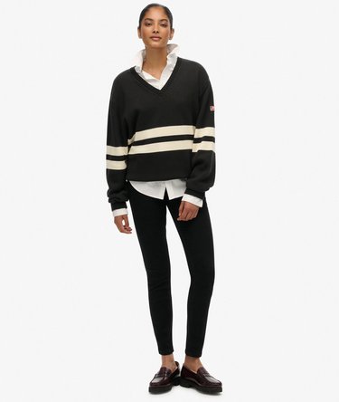 Maglione oversize a righe con scollo a V Image 3