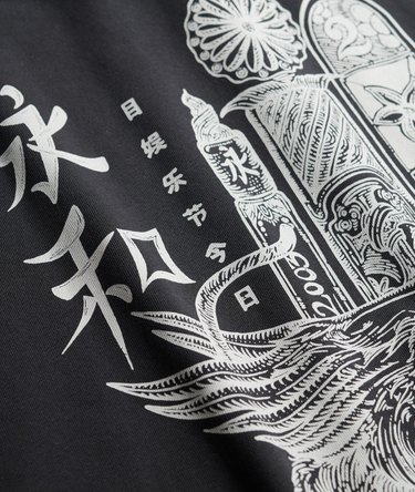 Tokyo Narrative Hoodie in lockerer Passform Image 6