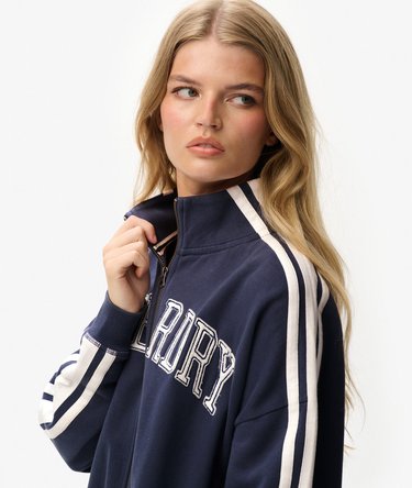 Athletic Essentials Applique Zip-Trainingsjacke in Oversize-Passform Image 1