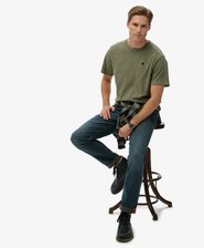 Essentials T-Shirt in lockerer Passform